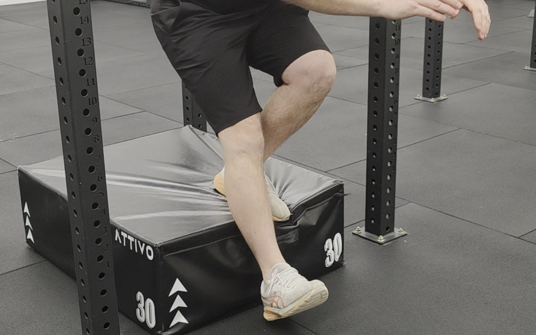 Physiotherapist guiding a single-leg strength exercise as part of non-surgical ACL rehabilitation at Adapt Sports Physiotherapy, Chirnside Park